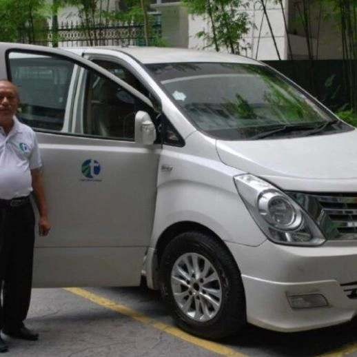 Sunway Lagoon Tran ...